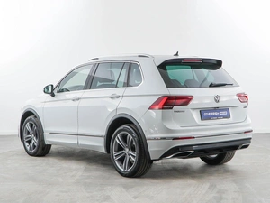 Внедорожник Volkswagen Tiguan 2019 года, 3498055 рублей, Москва