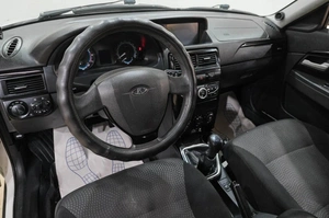 Седан ВАЗ (LADA) Priora 2015 года, 549000 рублей, Новокузнецк