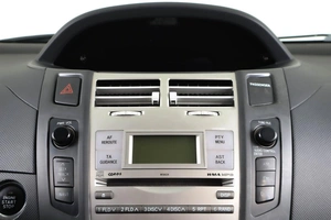 Хетчбэк Toyota Yaris 2008 года, 539000 рублей, Пермь