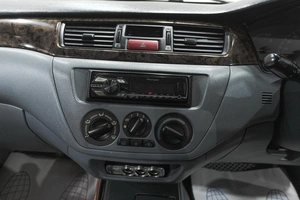 Седан Mitsubishi Lancer Cedia 2002 года, 319000 рублей, Новокузнецк