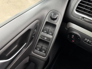 Хетчбэк Volkswagen Golf 2011 года, 673000 рублей, Орёл