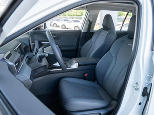 Внедорожник Toyota RAV4 2025 года, 4290000 рублей, Волгоград
