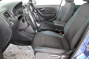 Седан Volkswagen Polo 2020 года, 1389000 рублей, Омск