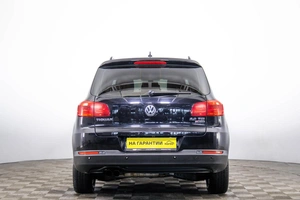 Внедорожник Volkswagen Tiguan 2016 года, 1699000 рублей, Пермь