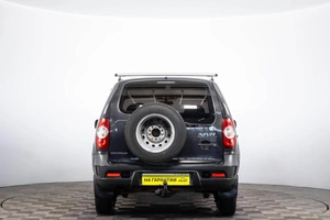 Внедорожник Chevrolet Niva 2013 года, 749000 рублей, Пермь