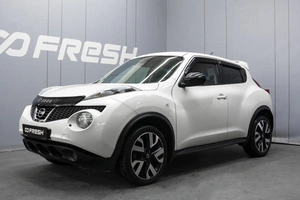 Внедорожник Nissan Juke 2013 года, 1090000 рублей, Омск