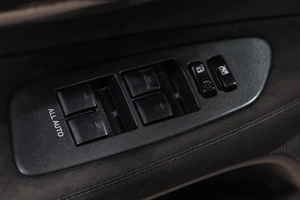 Хетчбэк Toyota Auris 2012 года, 1099000 рублей, Новокузнецк