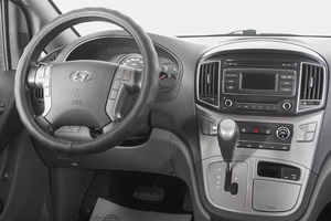 Минивэн Hyundai H-1 2016 года, 2489000 рублей, Кемерово