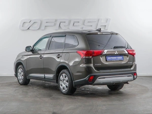 Внедорожник Mitsubishi Outlander 2018 года, 1654055 рублей, Москва