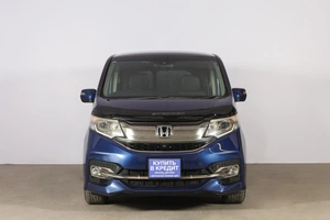Минивэн Honda Stepwgn Spada 2015 года, 1899000 рублей, Новосибирск