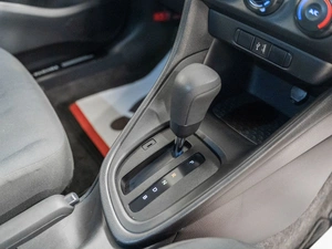 Хетчбэк Toyota Yaris 2021 года, 1220000 рублей, Красноярск