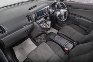 Минивэн Toyota Wish 2005 года, 999000 рублей, Томск