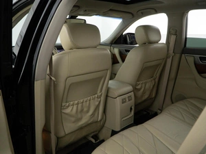 Внедорожник Infiniti QX70 2015 года, 2549999 рублей, Москва