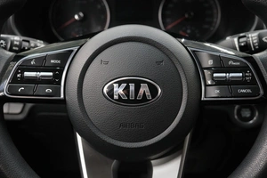 Седан Kia K3 2018 года, 2269000 рублей, Омск