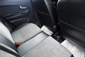 Хетчбэк Kia Picanto 2013 года, 799000 рублей, Тюмень