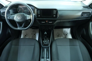 Лифтбек Volkswagen Polo 2021 года, 1699000 рублей, Омск