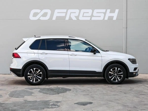 Внедорожник Volkswagen Tiguan 2019 года, 2490000 рублей, Краснодар
