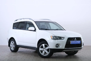 Внедорожник Mitsubishi Outlander 2010 года, 1249000 рублей, Омск