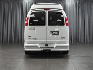 Минивэн GMC Savana 2010 года, 4219000 рублей, Ставрополь