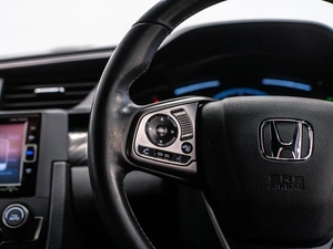 Хетчбэк Honda Civic 2018 года, 1820000 рублей, Красноярск