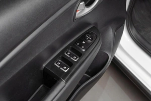 Хетчбэк Kia Rio X-Line 2019 года, 1399000 рублей, Петрозаводск