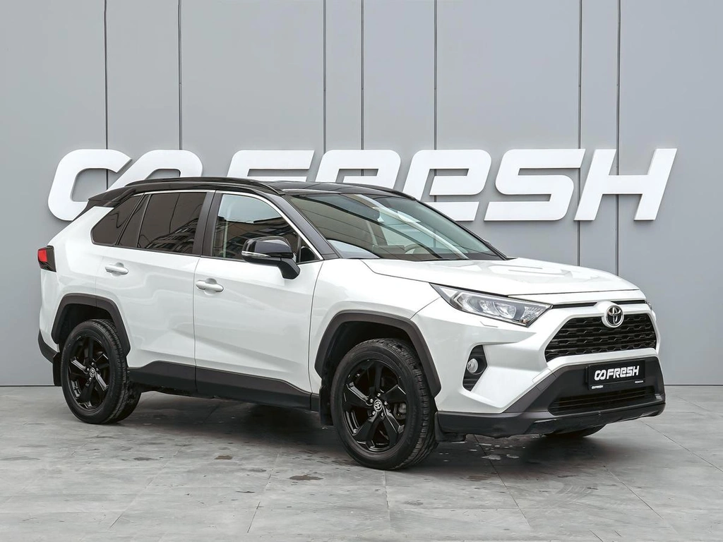 Внедорожник Toyota RAV4 2021 года, 3290000 рублей, Краснодар