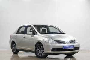 Седан Nissan Tiida Latio 2005 года, 439000 рублей, Новокузнецк