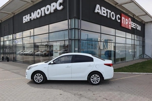 Седан Kia Rio 2019 года, 1380000 рублей, Мирное