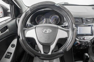 Седан Hyundai Solaris 2016 года, 1249000 рублей, Барнаул