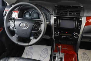 Седан Toyota Camry 2012 года, 1639000 рублей, Тюмень