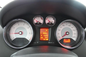 Хетчбэк Peugeot 308 2008 года, 360000 рублей, Красноярск