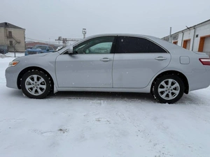 Седан Toyota Camry 2011 года, 1400000 рублей, Красноярск