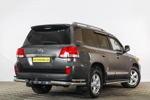 Внедорожник Toyota Land Cruiser 2011 года, 3819000 рублей, Тюмень