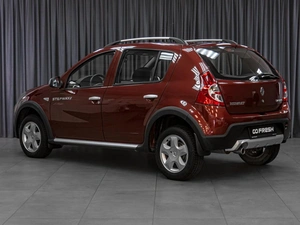 Хетчбэк Renault Sandero Stepway 2014 года, 889000 рублей, Тюмень