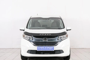 Минивэн Honda Freed 2016 года, 1699000 рублей, Красноярск