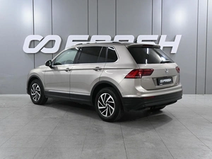 Внедорожник Volkswagen Tiguan 2018 года, 2329000 рублей, Ростов-на-Дону