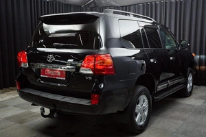 Внедорожник Toyota Land Cruiser 2012 года, 3697000 рублей, Красноярск
