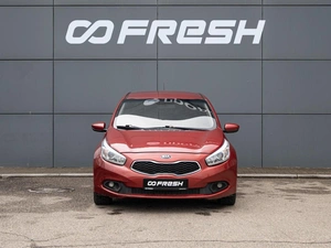 Хетчбэк Kia Ceed 2013 года, 1070000 рублей, Краснодар