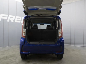 Минивэн Daihatsu Move 2015 года, 860000 рублей, Омск