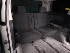 Минивэн Toyota Alphard 2005 года, 2015000 рублей, Красный Пахарь