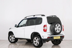 Внедорожник Chevrolet Niva 2015 года, 629000 рублей, Красноярск