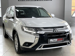 Внедорожник Mitsubishi Outlander 2019 года, 1847000 рублей, Солонцы