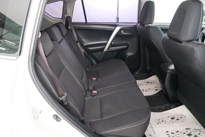 Внедорожник Toyota RAV4 2017 года, 3189000 рублей, Красноярск