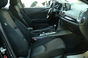 Хетчбэк Mazda 3 2014 года, 1239000 рублей, Омск