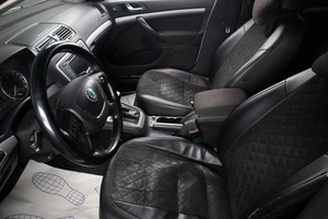 Лифтбек Skoda Octavia 2011 года, 859000 рублей, Оренбург