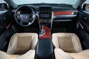 Седан Toyota Camry 2013 года, 1819000 рублей, Сургут