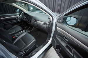 Внедорожник Mitsubishi Outlander 2012 года, 1449000 рублей, Красноярск