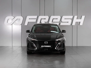 Седан Changan Eado Plus 2023 года, 1749000 рублей, Красный Пахарь