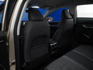 Седан Geely Emgrand 2023 года, 1599777 рублей, Москва