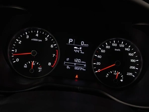 Хетчбэк Kia Rio X-Line 2018 года, 1524000 рублей, Воронеж